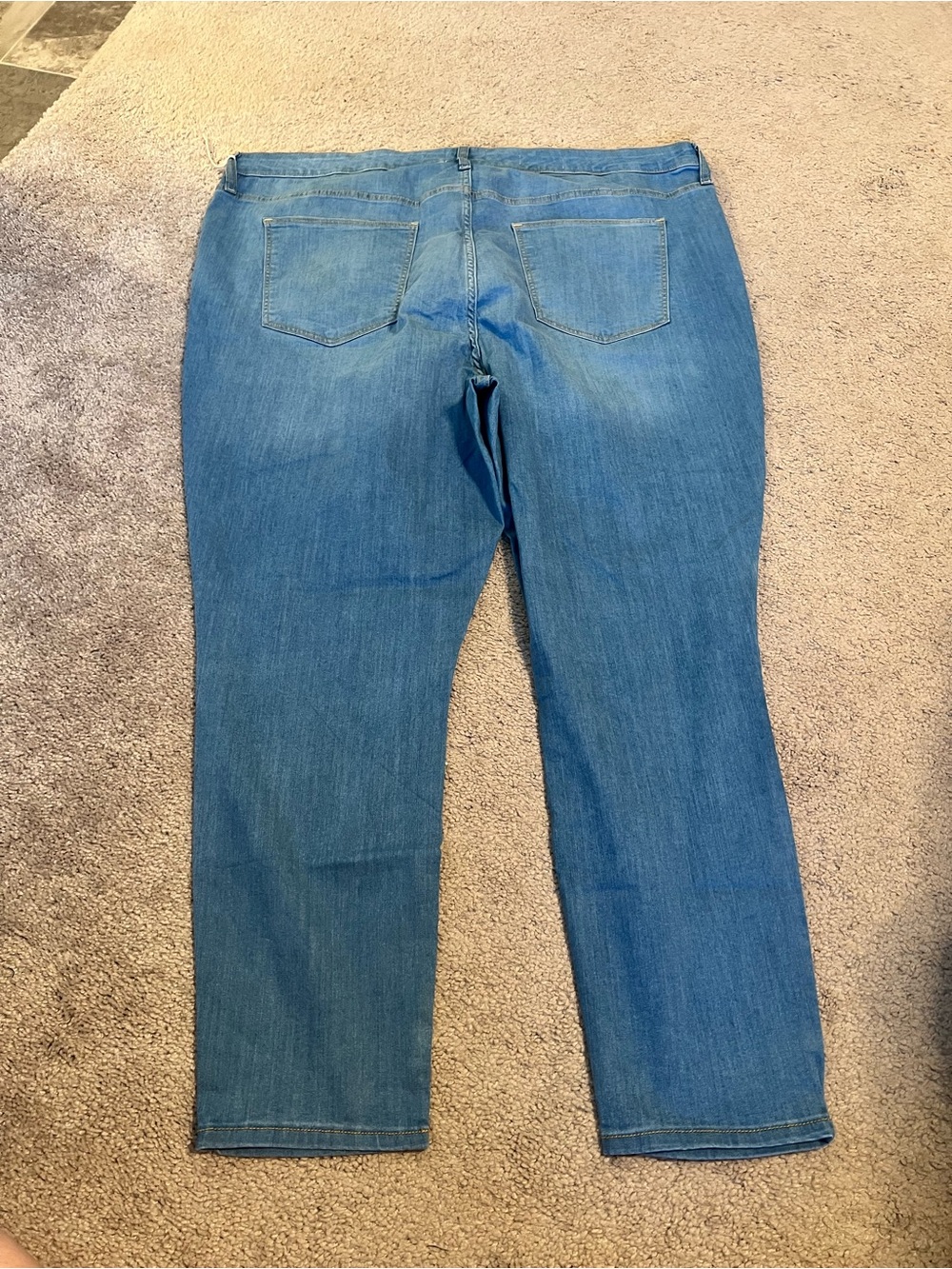 NWOT Universal Thread Jeans - Picture 5 of 10
